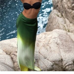 Fat and Boa green ombré skirt size small